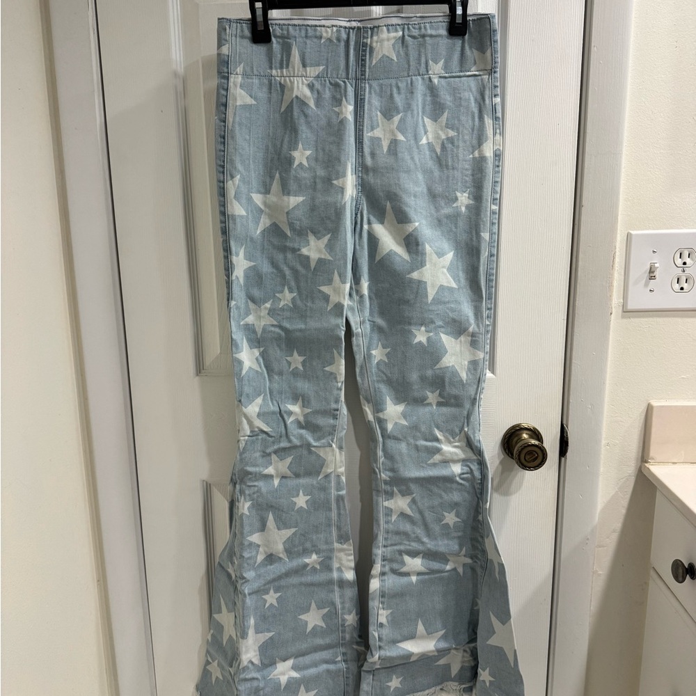 Show Me Your MuMu Star Print Flare Jeans